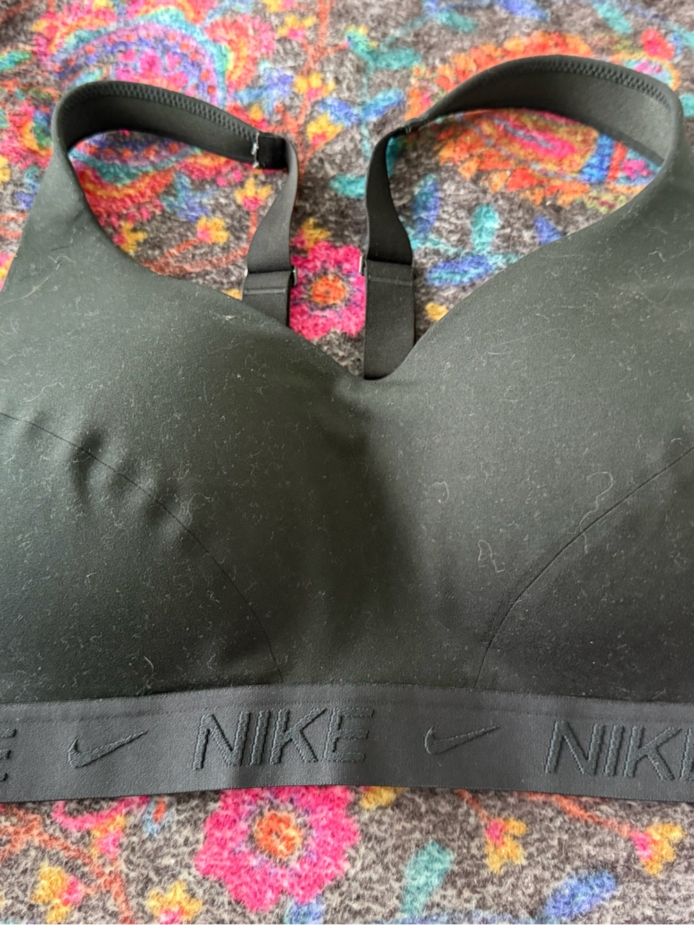 Nike Black Molded Wireless Sports Bra with Branded Band